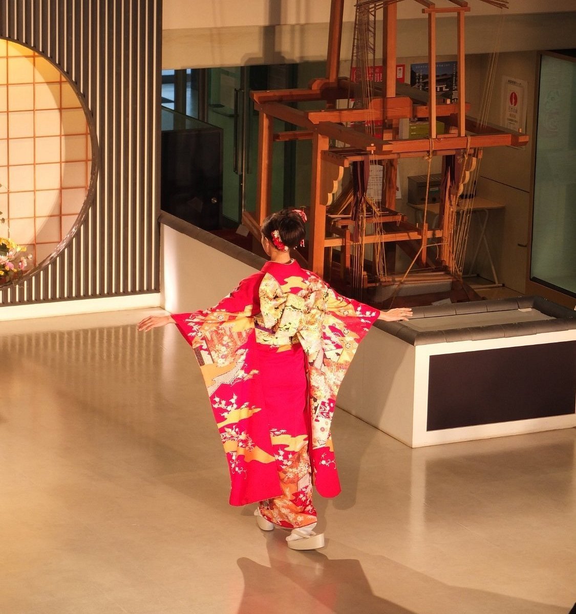 🧵 니시진오리 회관(니시진오리 카이칸) 이미지 4